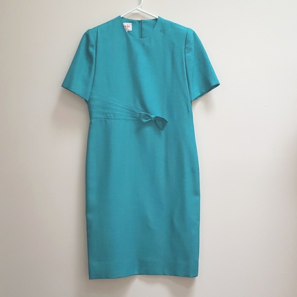 Vintage Henry Lee Petites Bright Blue Short Sleeve Sheath Dress, Size 4P - Picture 1 of 8